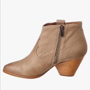 New Frye Reina Booties